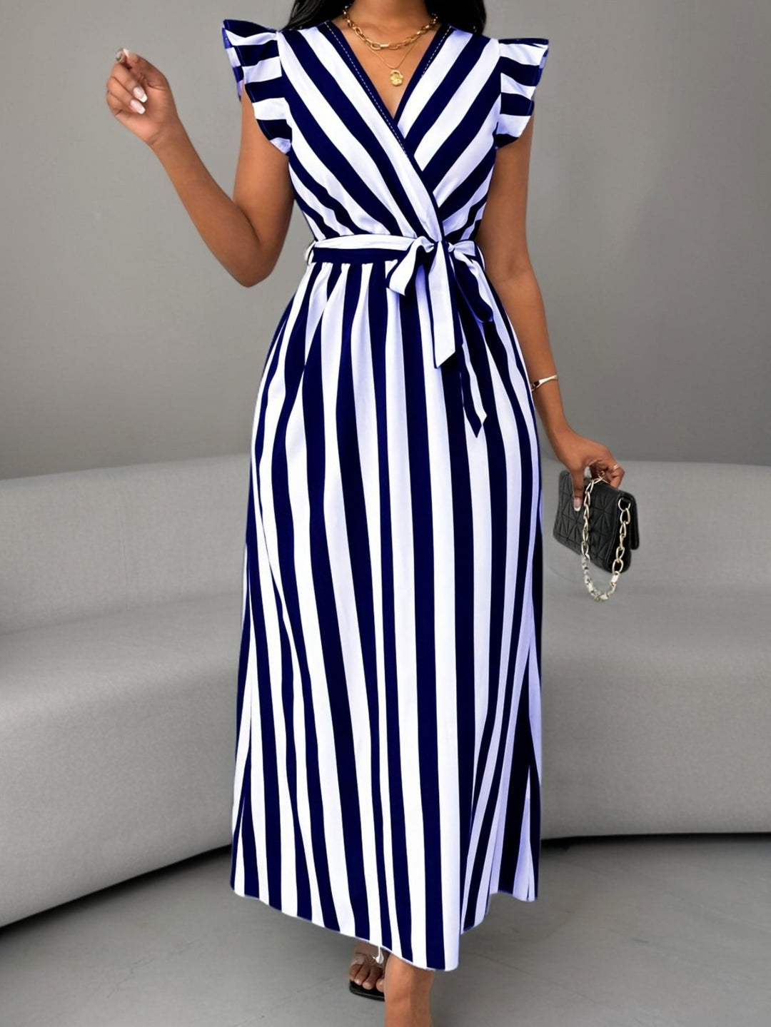 Cordelia | Sukienka maxi z falbanami na rękawach