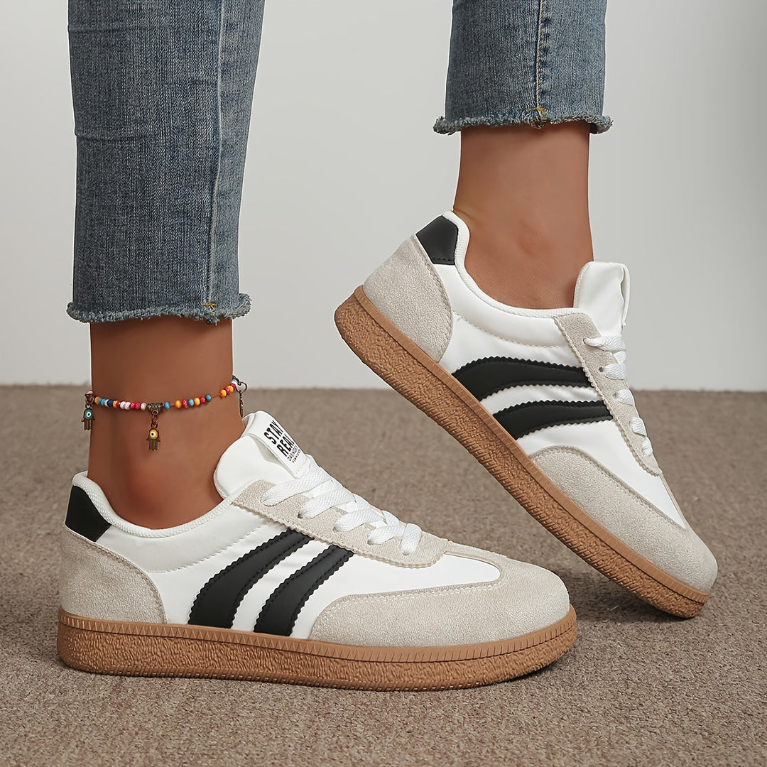 Lena | Klasyczne sneakersy na sznurówki