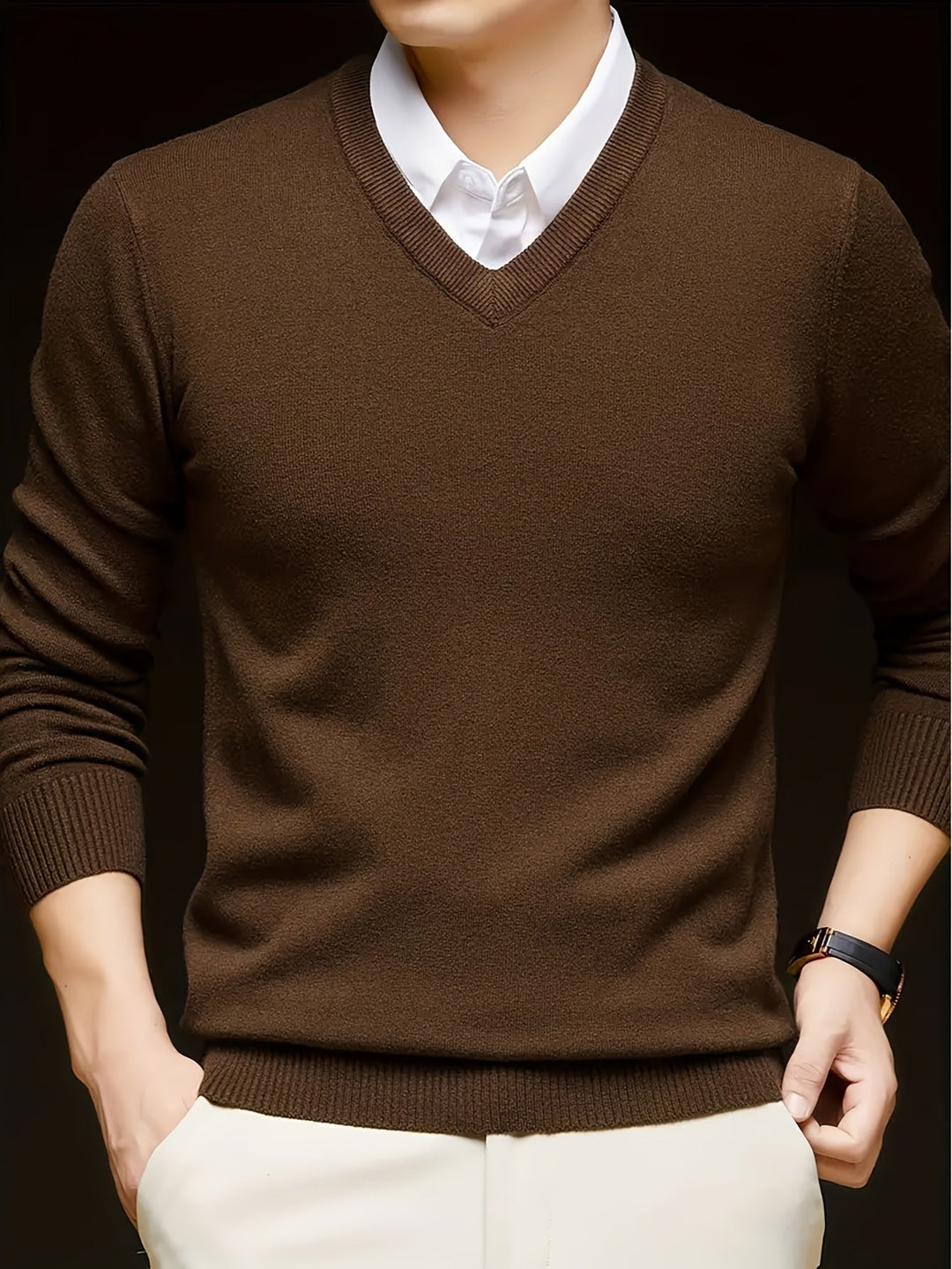 Hugh | Elegancki sweter z dekoltem w serek