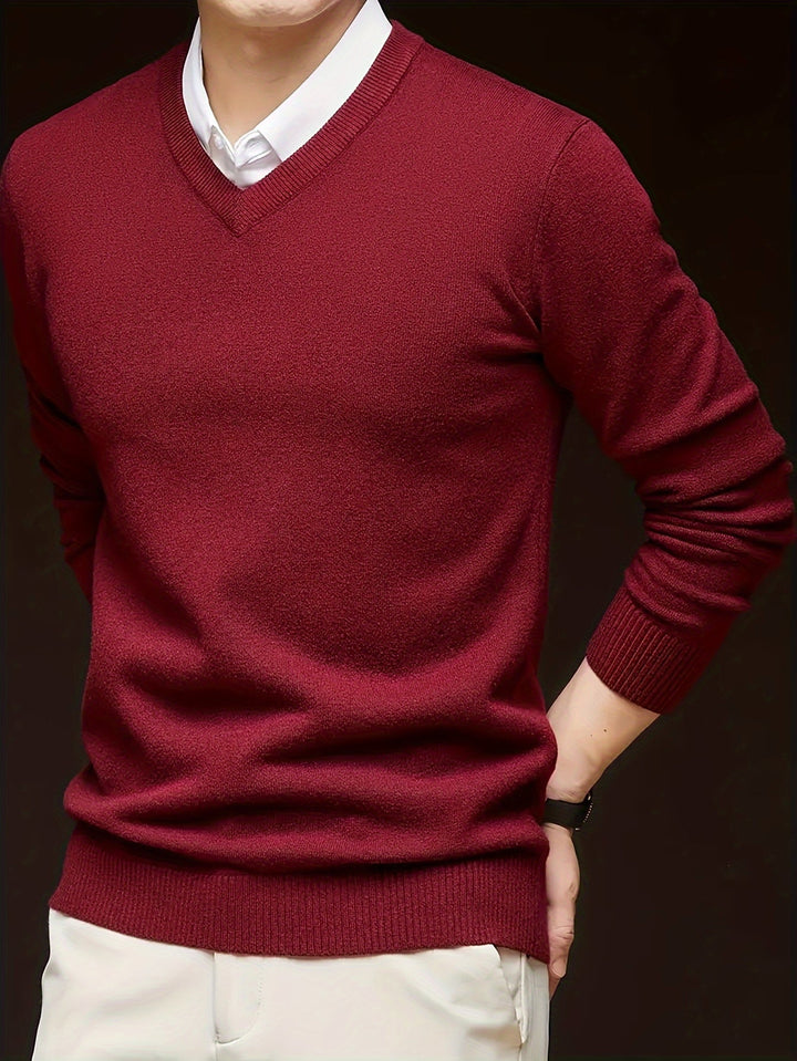 Hugh | Elegancki sweter z dekoltem w serek