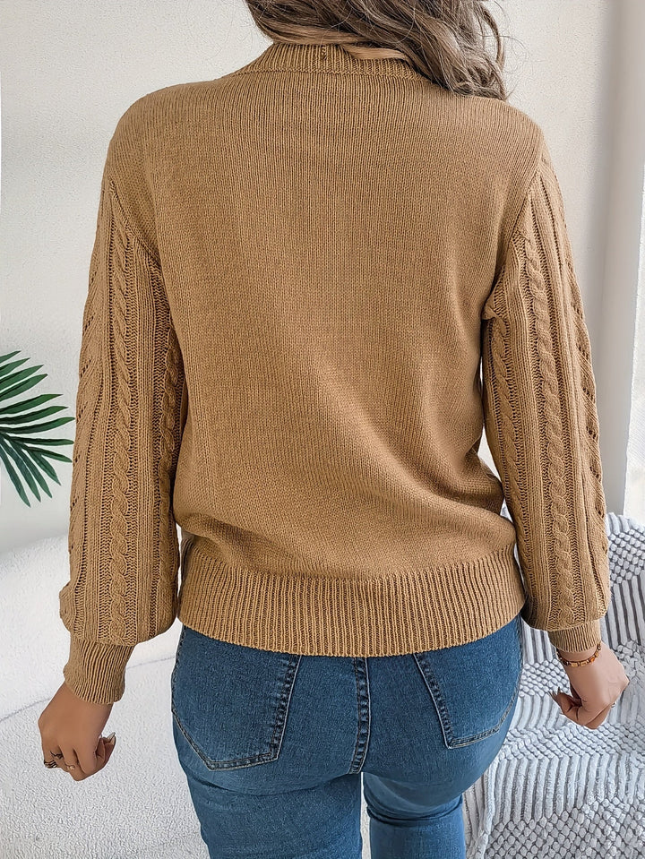Blythe | Sweter z teksturą w sploty kablowe