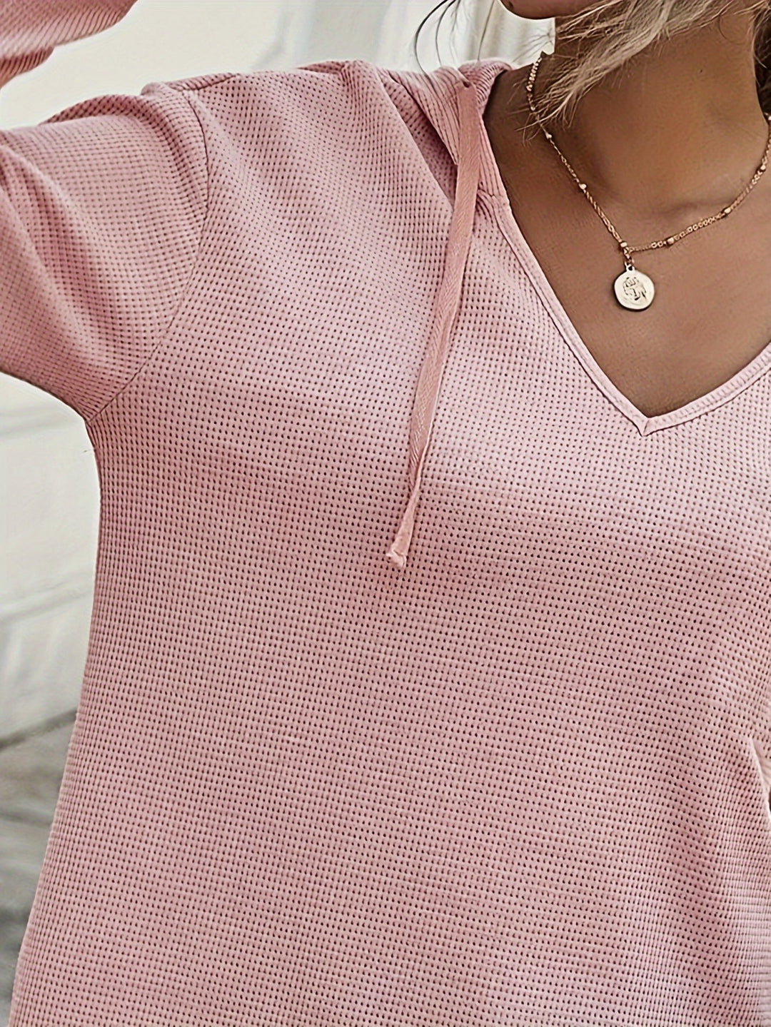 Kendra | Luźna Bluza z Kapturem w Serek