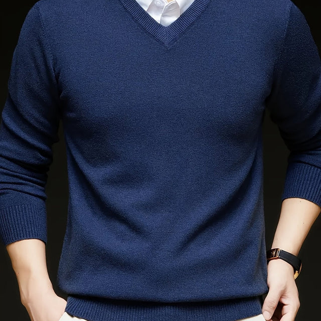 Hugh | Elegancki sweter z dekoltem w serek