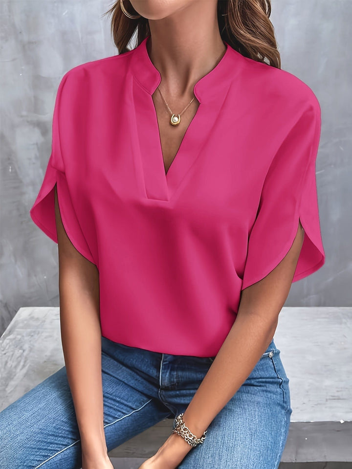 Nicole | Elegancka Bluzka z Drapowaniem i Dekoltem w Serek