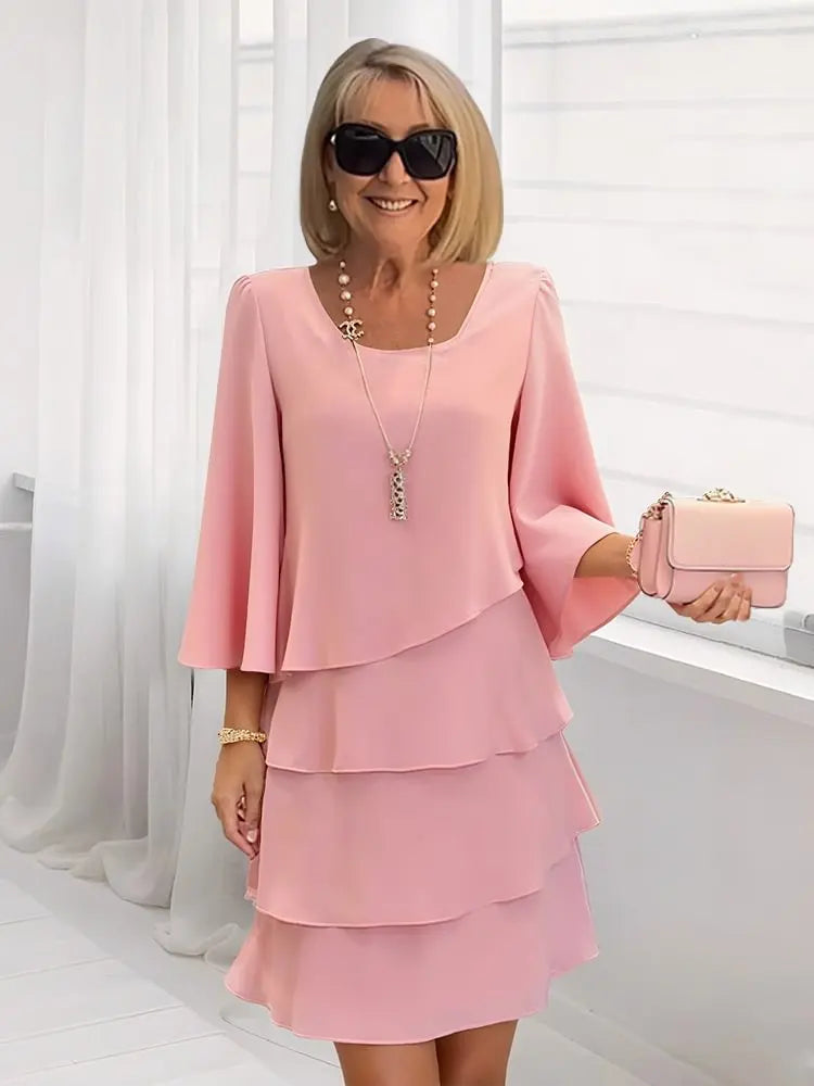Catherine | Elegancka Sukienka z Falbanami o Średnich Rękawach