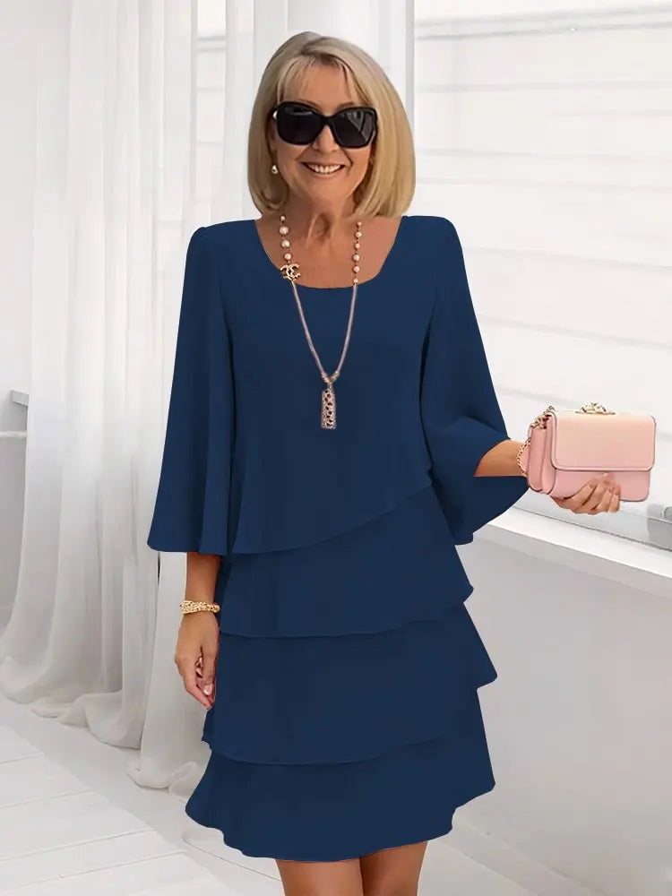 Catherine | Elegancka Sukienka z Falbanami o Średnich Rękawach