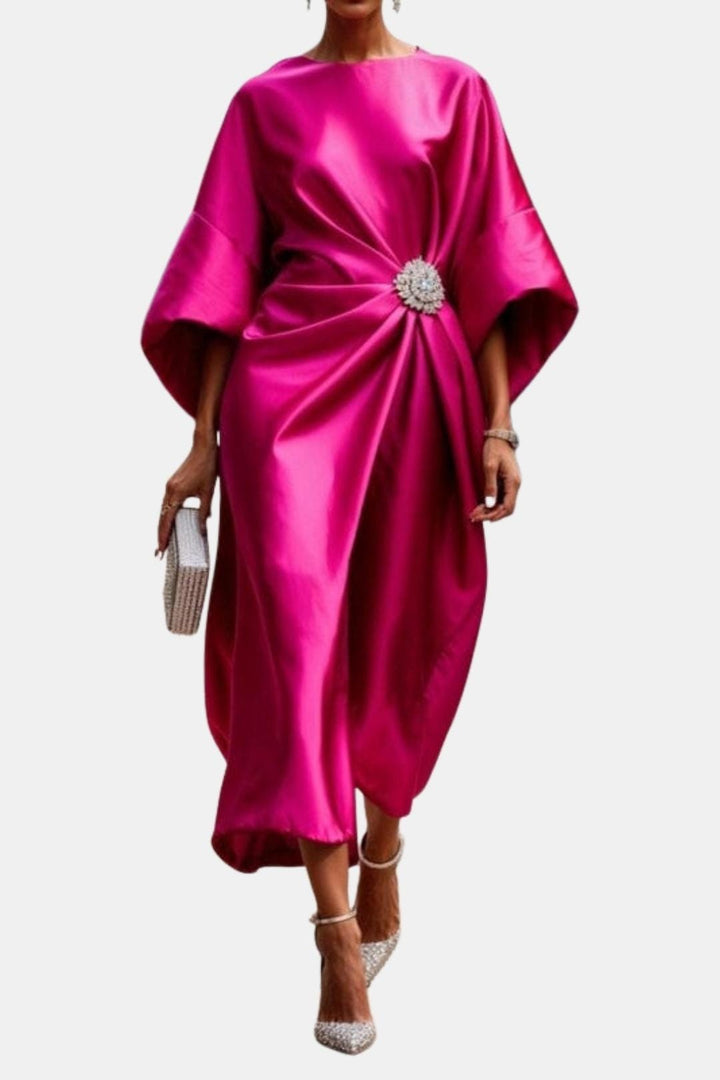 Naomi - Elegancka Sukienka z Szerokimi Rękawami z Satyny