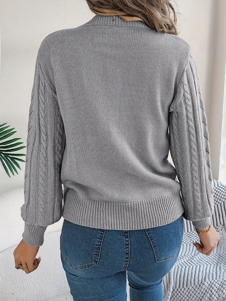 Blythe | Sweter z teksturą w sploty kablowe