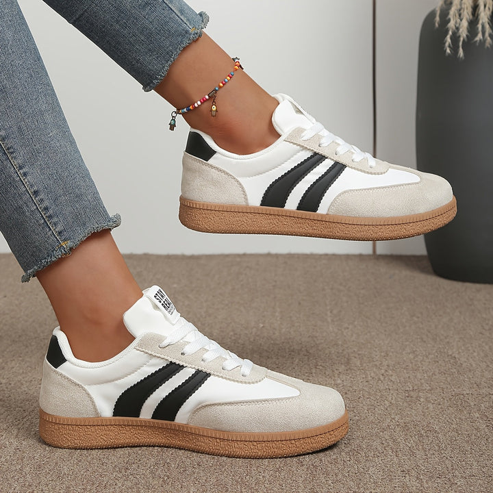 Lena | Klasyczne sneakersy na sznurówki