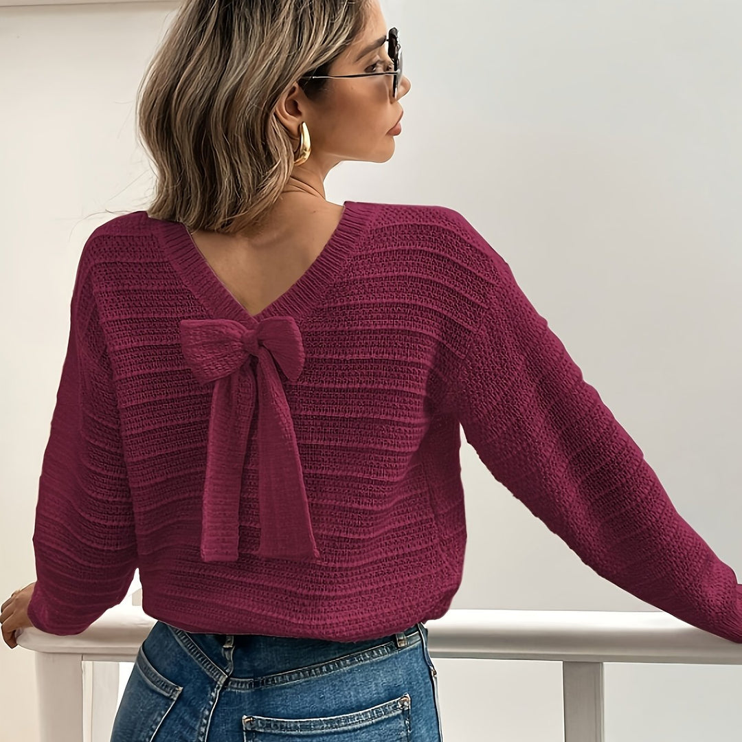 Imogen | Sweter z detalem w postaci kokardy