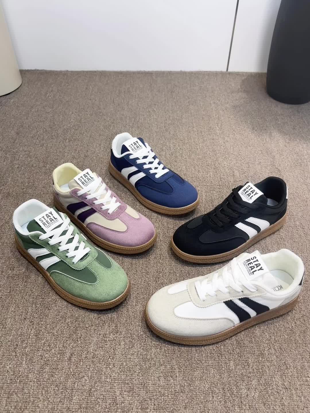 Lena | Klasyczne sneakersy na sznurówki